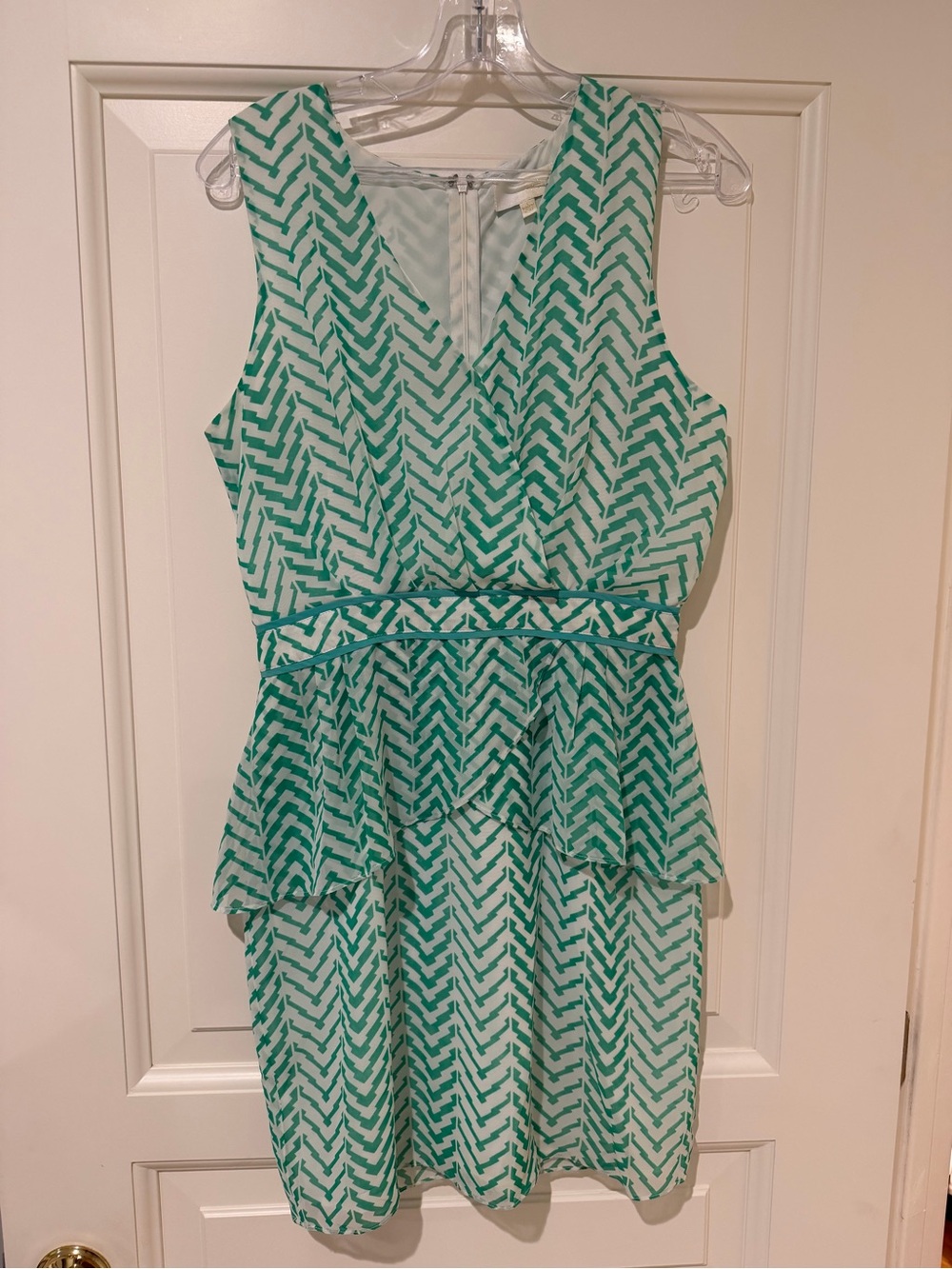 Fable Green White Geometric Peplum Dress Size Small